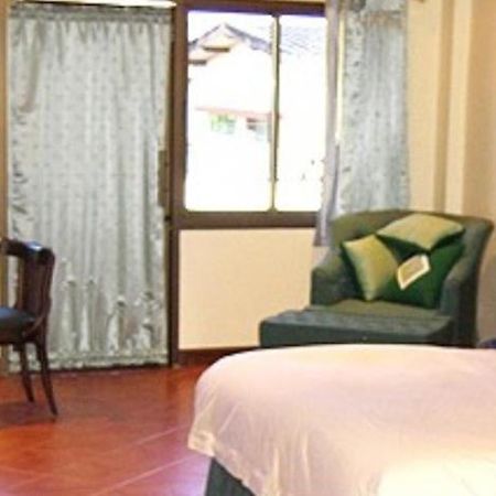 Hotel The Irish Clock Udon Thani Exterior foto