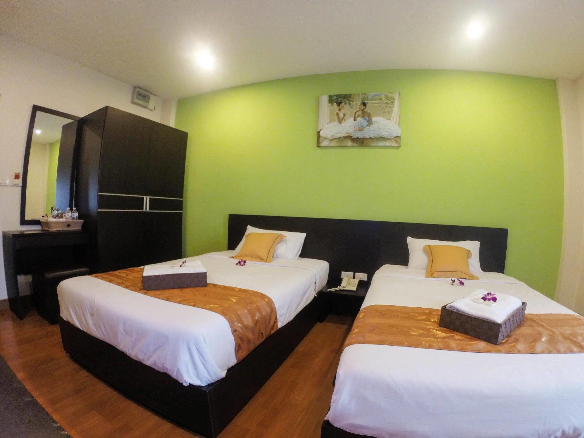 Hotel The Irish Clock Udon Thani Exterior foto