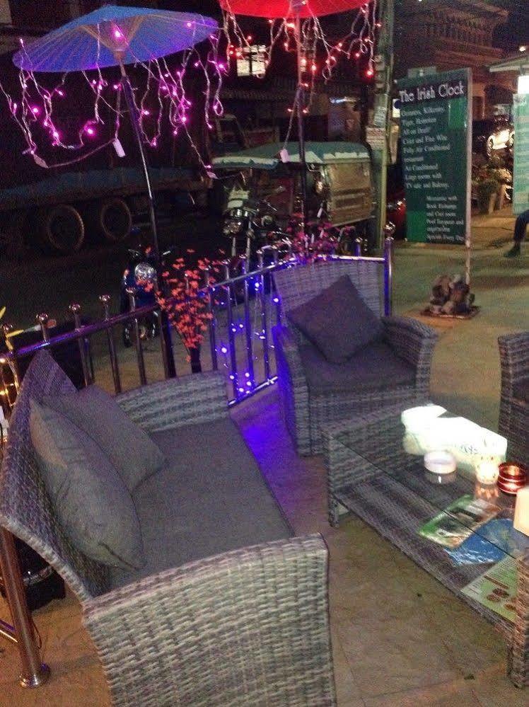 Hotel The Irish Clock Udon Thani Exterior foto